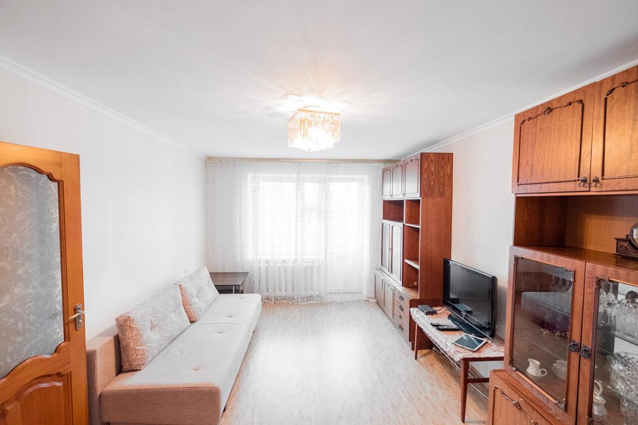 Apartment On Polevaya 44/12 Bohuslav Exterior foto